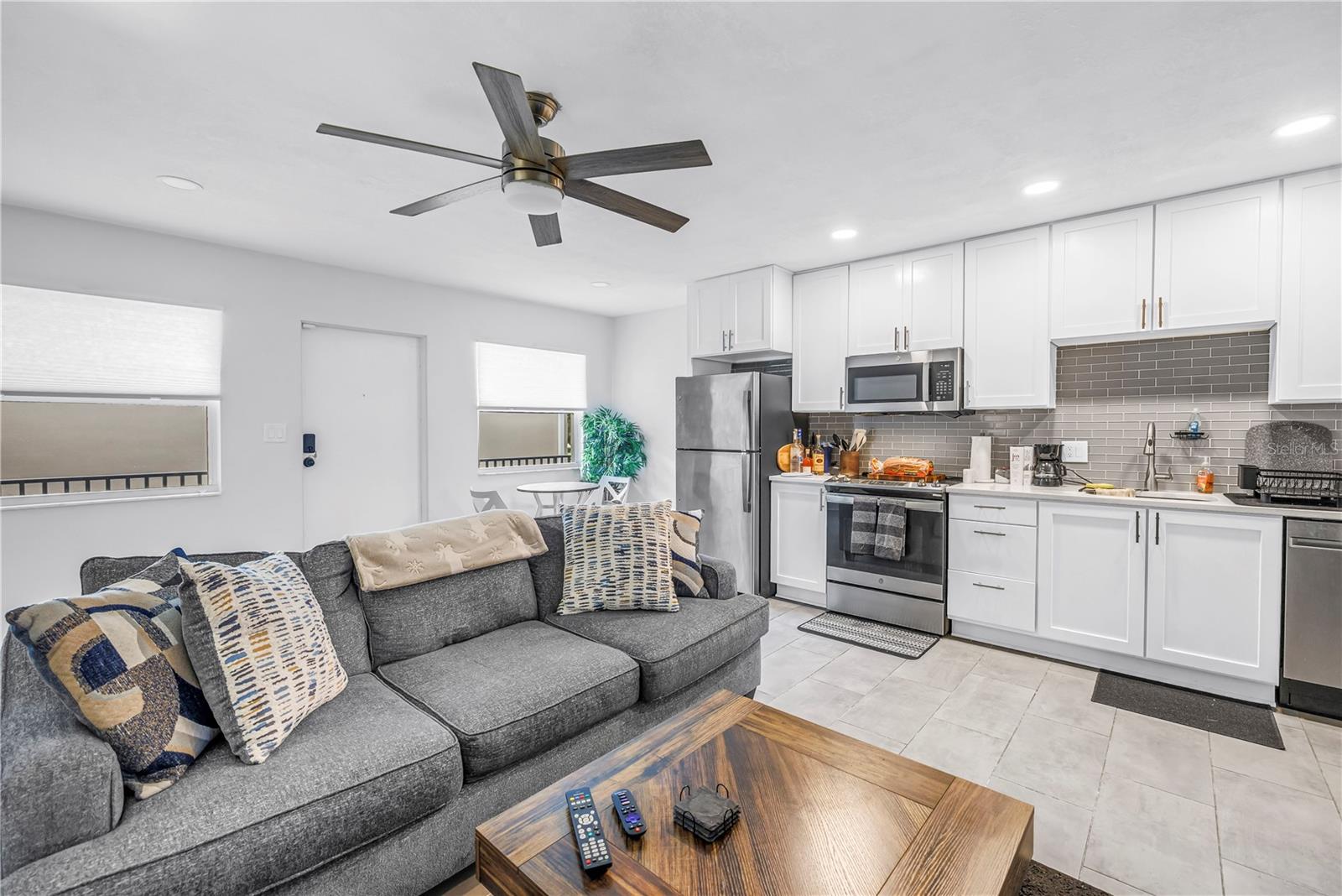 THE SIENA DOWNTOWN CONDO - Residential
