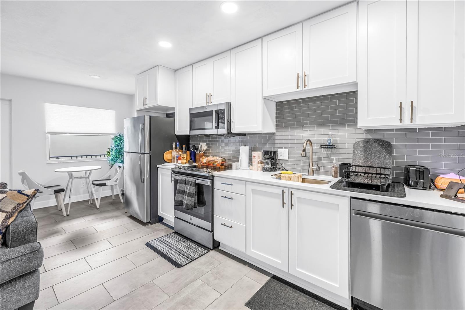 THE SIENA DOWNTOWN CONDO - Residential