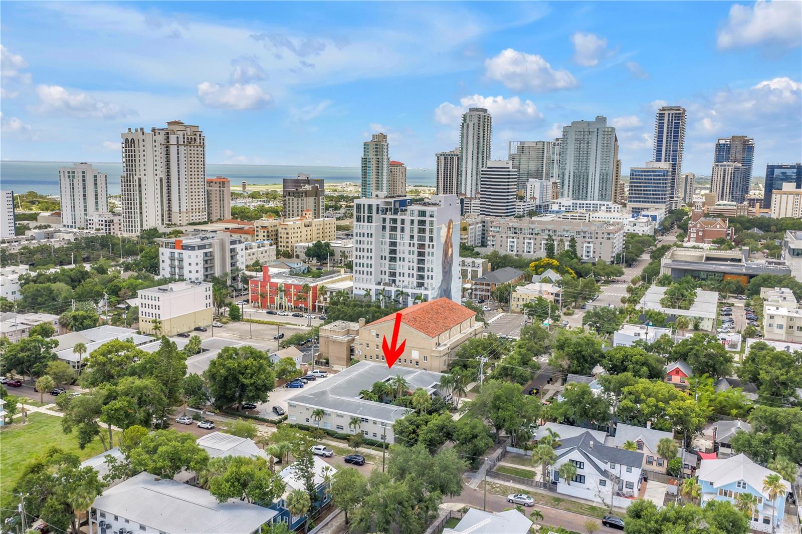 THE SIENA DOWNTOWN CONDO - Residential