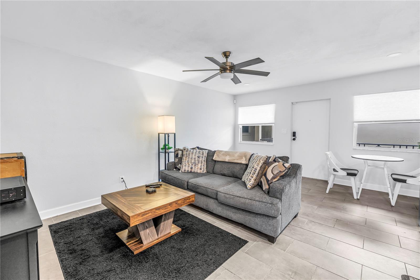THE SIENA DOWNTOWN CONDO - Residential