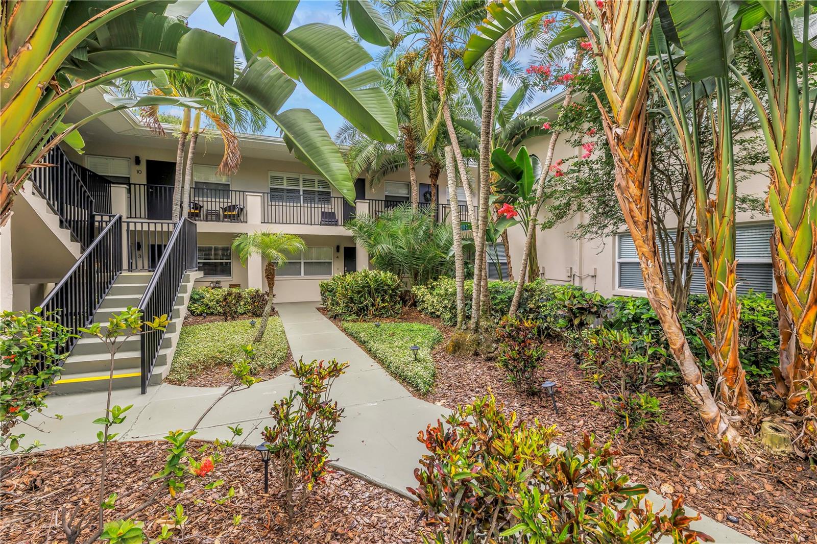 THE SIENA DOWNTOWN CONDO - Residential