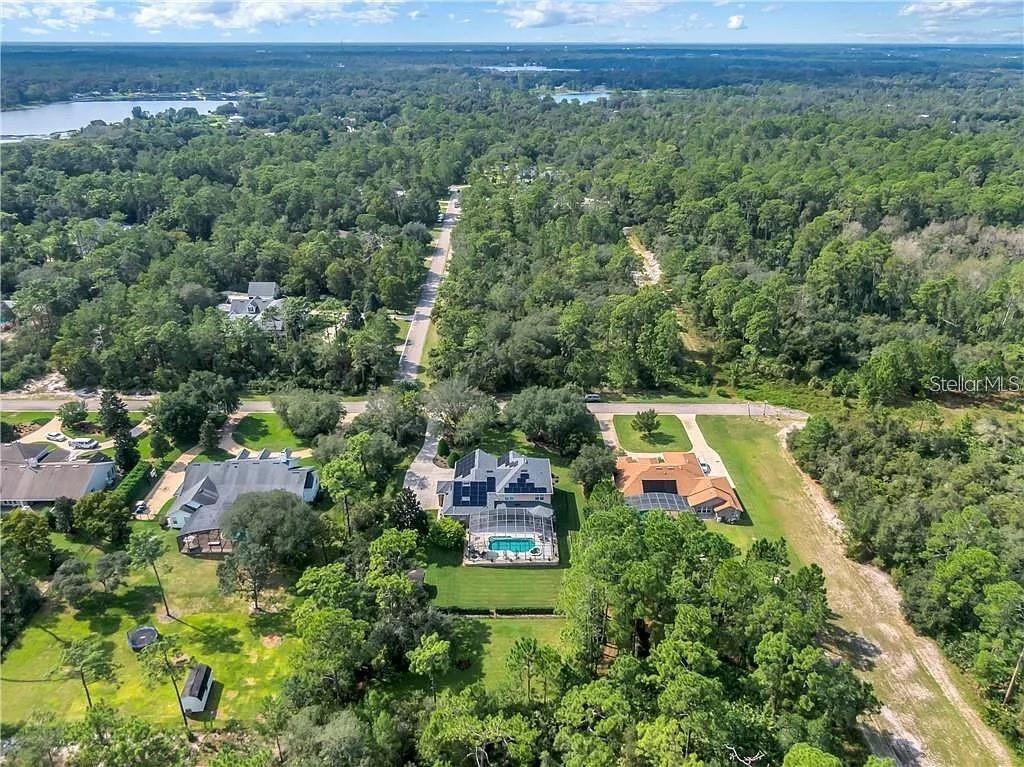 NEW ENGLAND VILLAGE - Residential