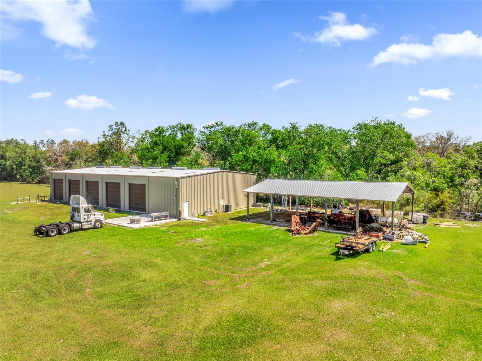 ACREAGE - Land