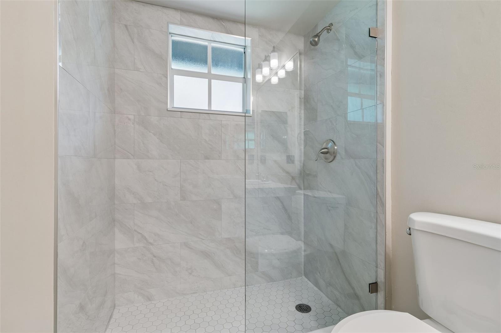 CHRISTINA WOODS PH 06 - Residential Lease