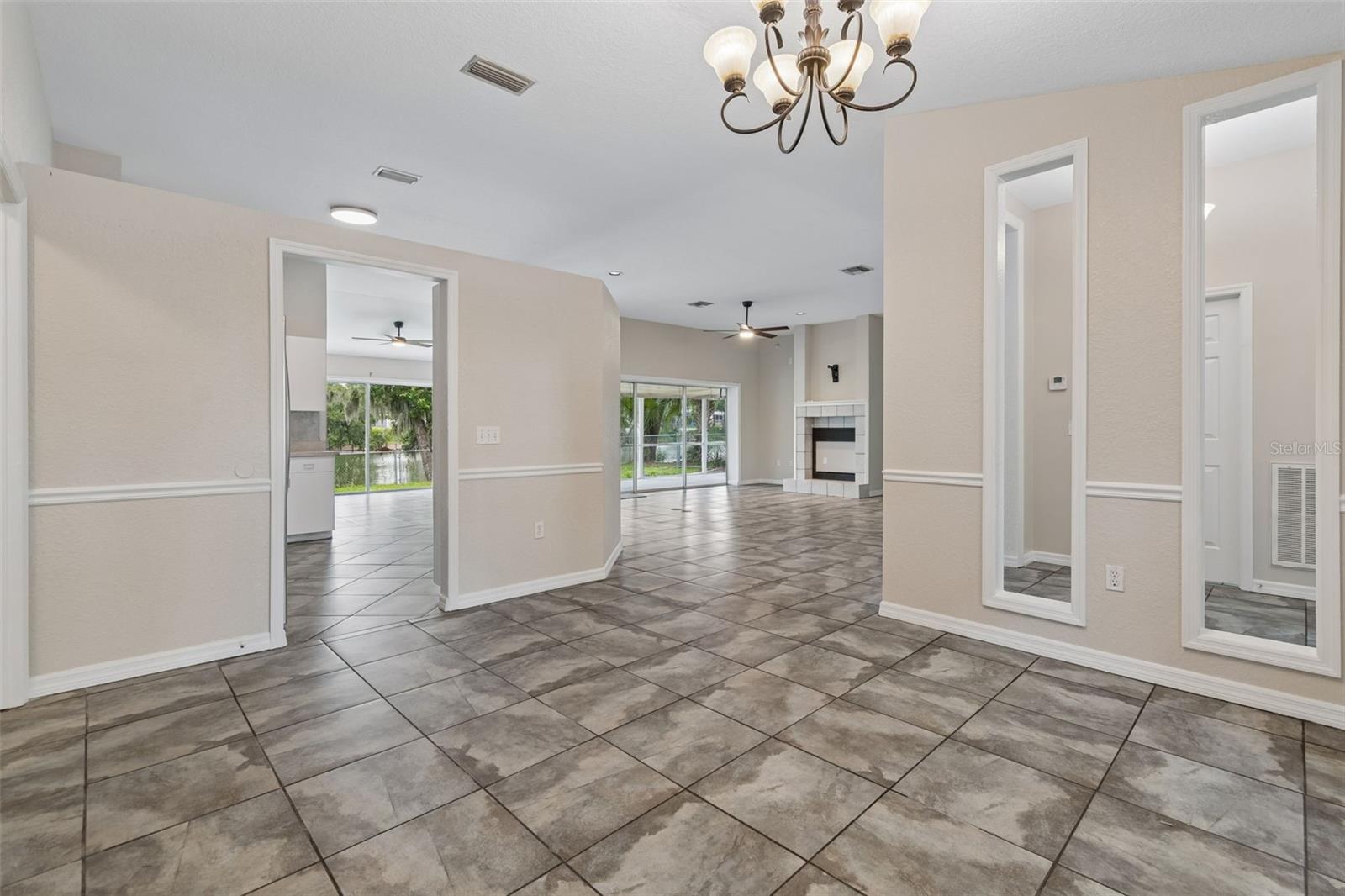 CHRISTINA WOODS PH 06 - Residential Lease