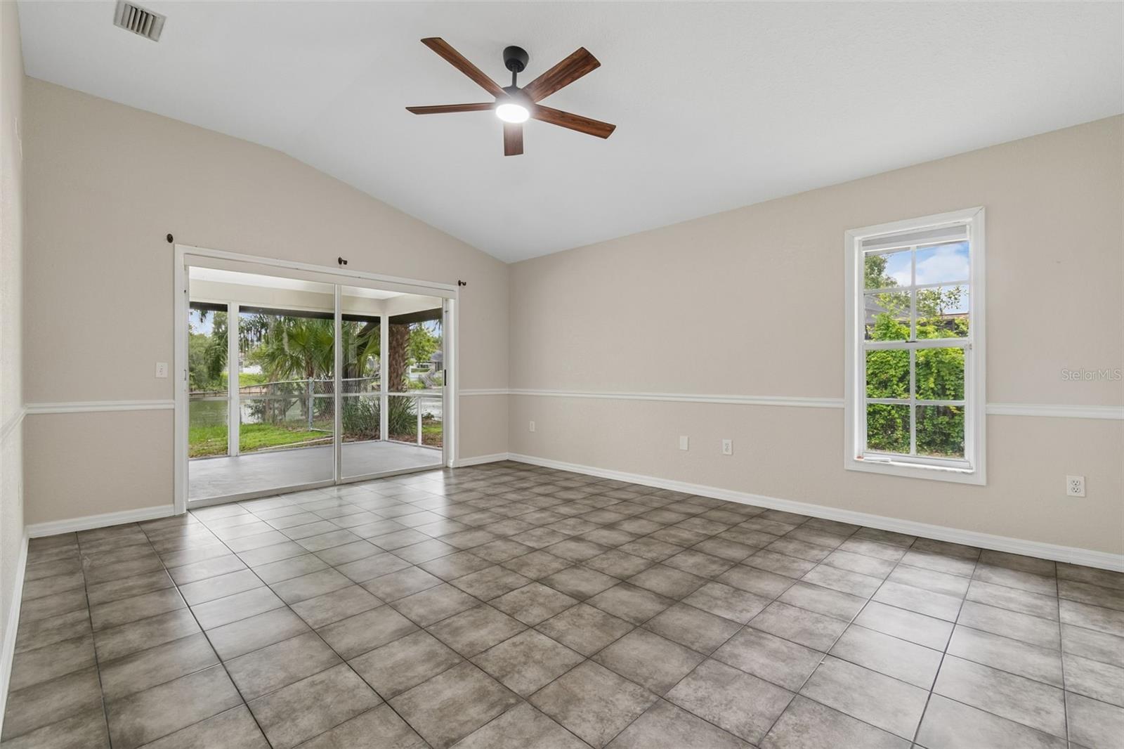 CHRISTINA WOODS PH 06 - Residential Lease