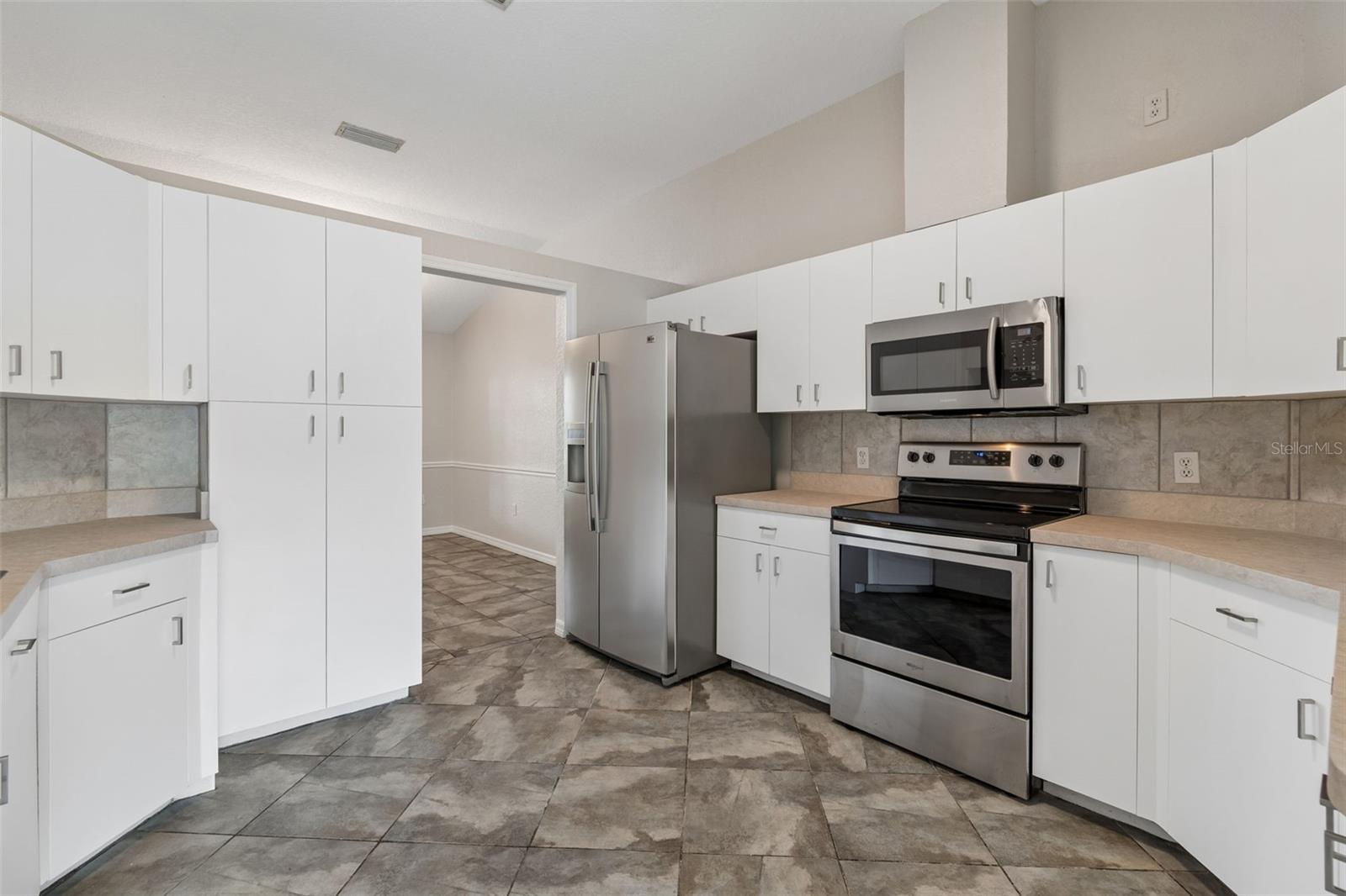 CHRISTINA WOODS PH 06 - Residential Lease