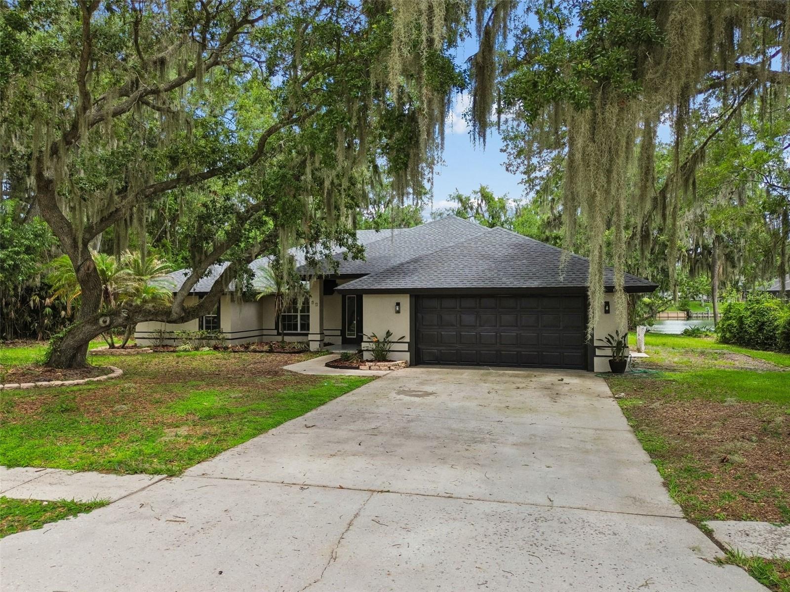CHRISTINA WOODS PH 06 - Residential Lease