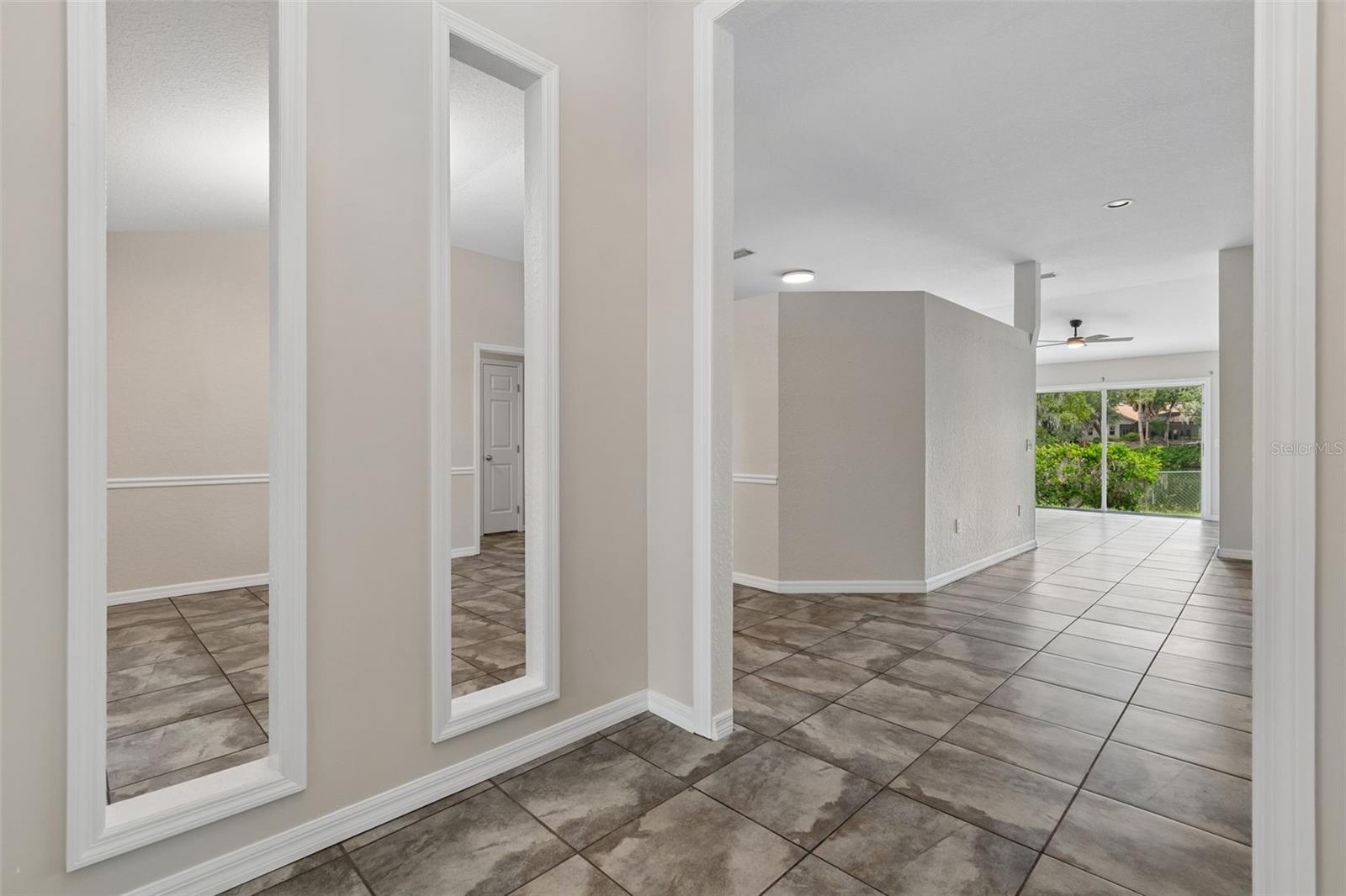 CHRISTINA WOODS PH 06 - Residential Lease