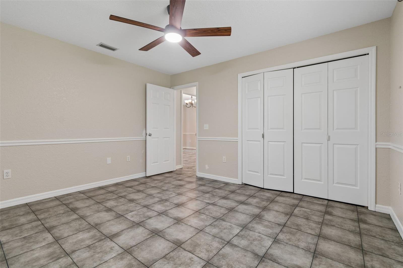 CHRISTINA WOODS PH 06 - Residential Lease