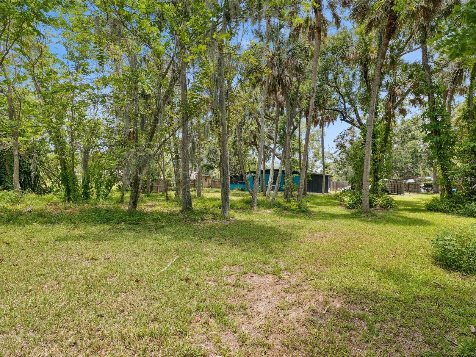 ACREAGE & UNREC - Residential