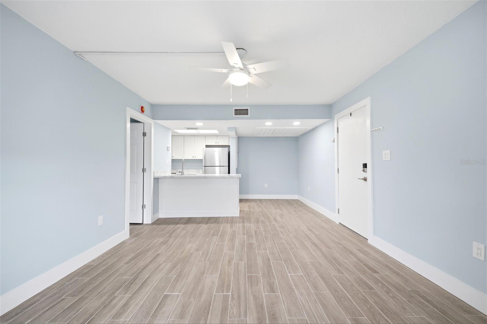 GULF HARBORS CONDO SEC 17 - Residential