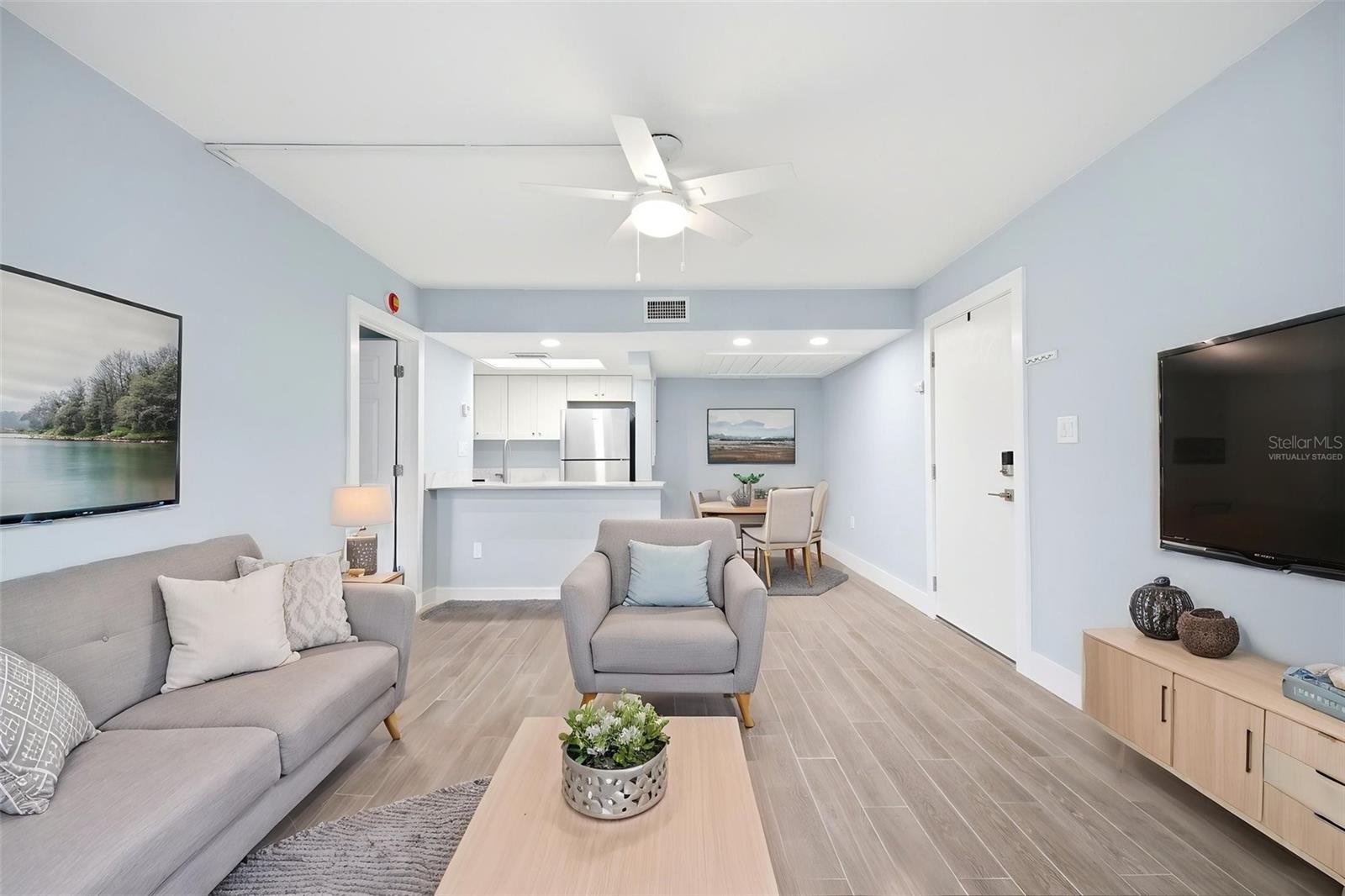 GULF HARBORS CONDO SEC 17 - Residential