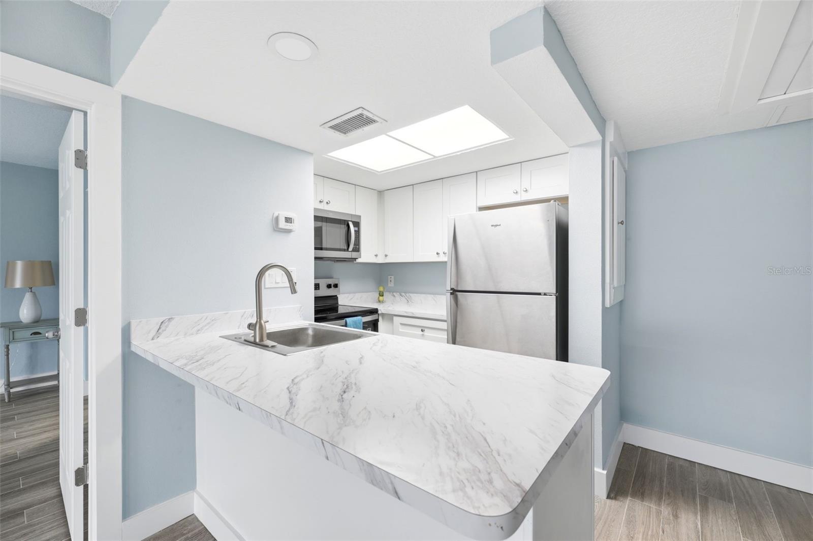 GULF HARBORS CONDO SEC 17 - Residential