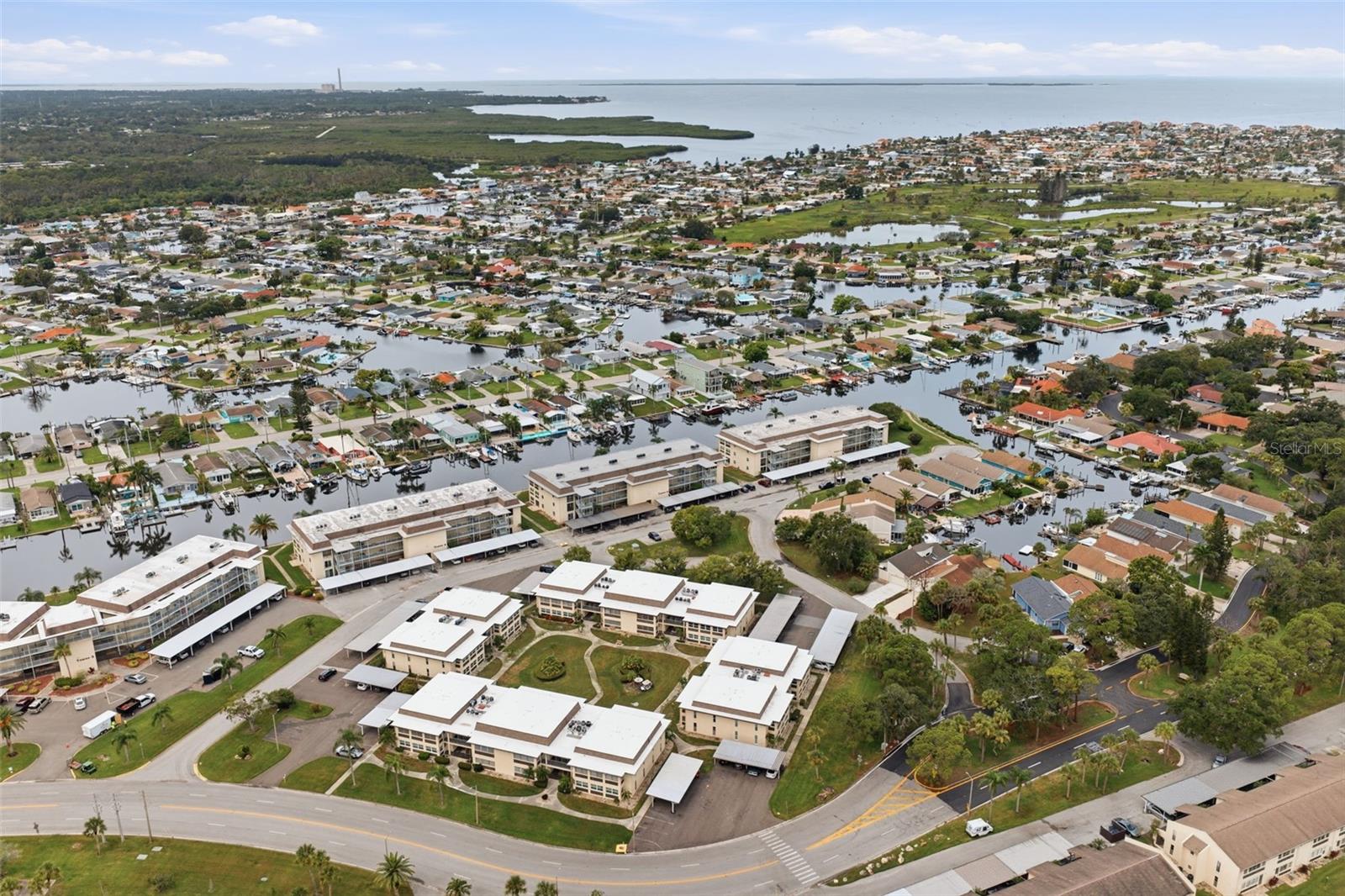 GULF HARBORS CONDO SEC 17 - Residential