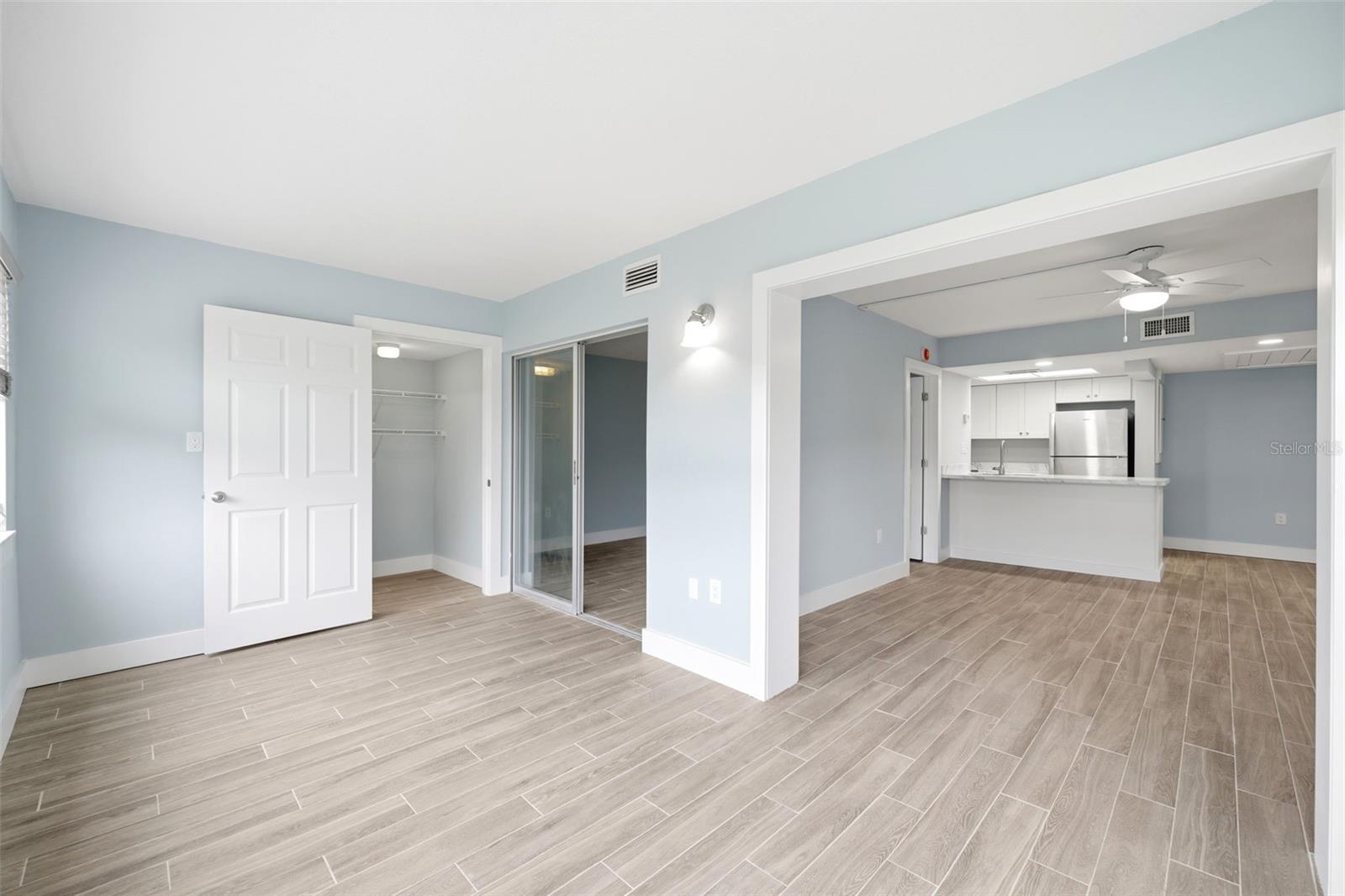 GULF HARBORS CONDO SEC 17 - Residential