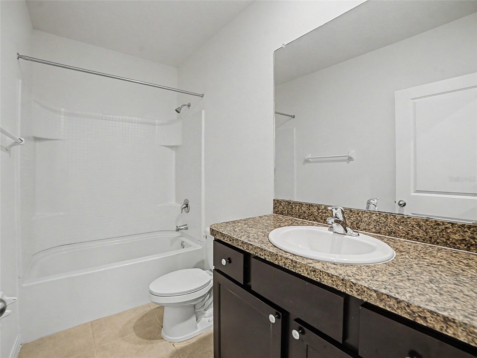 OSPREY LAKES - Residential