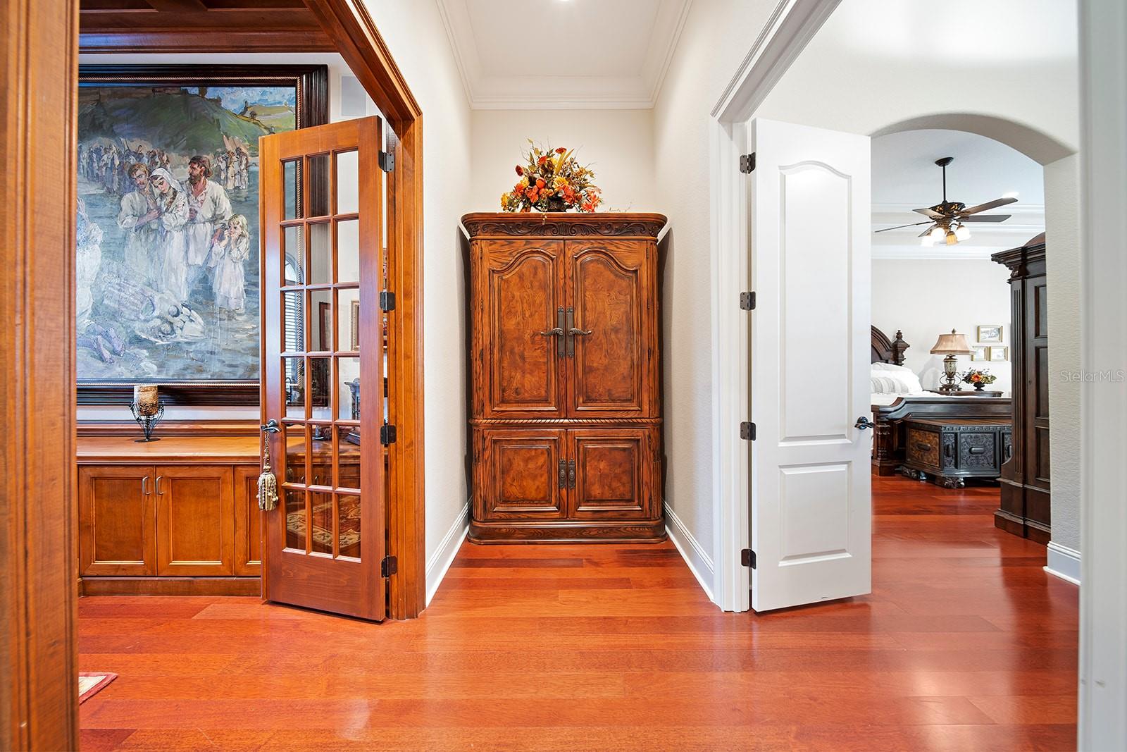 KEENES POINTE - Residential