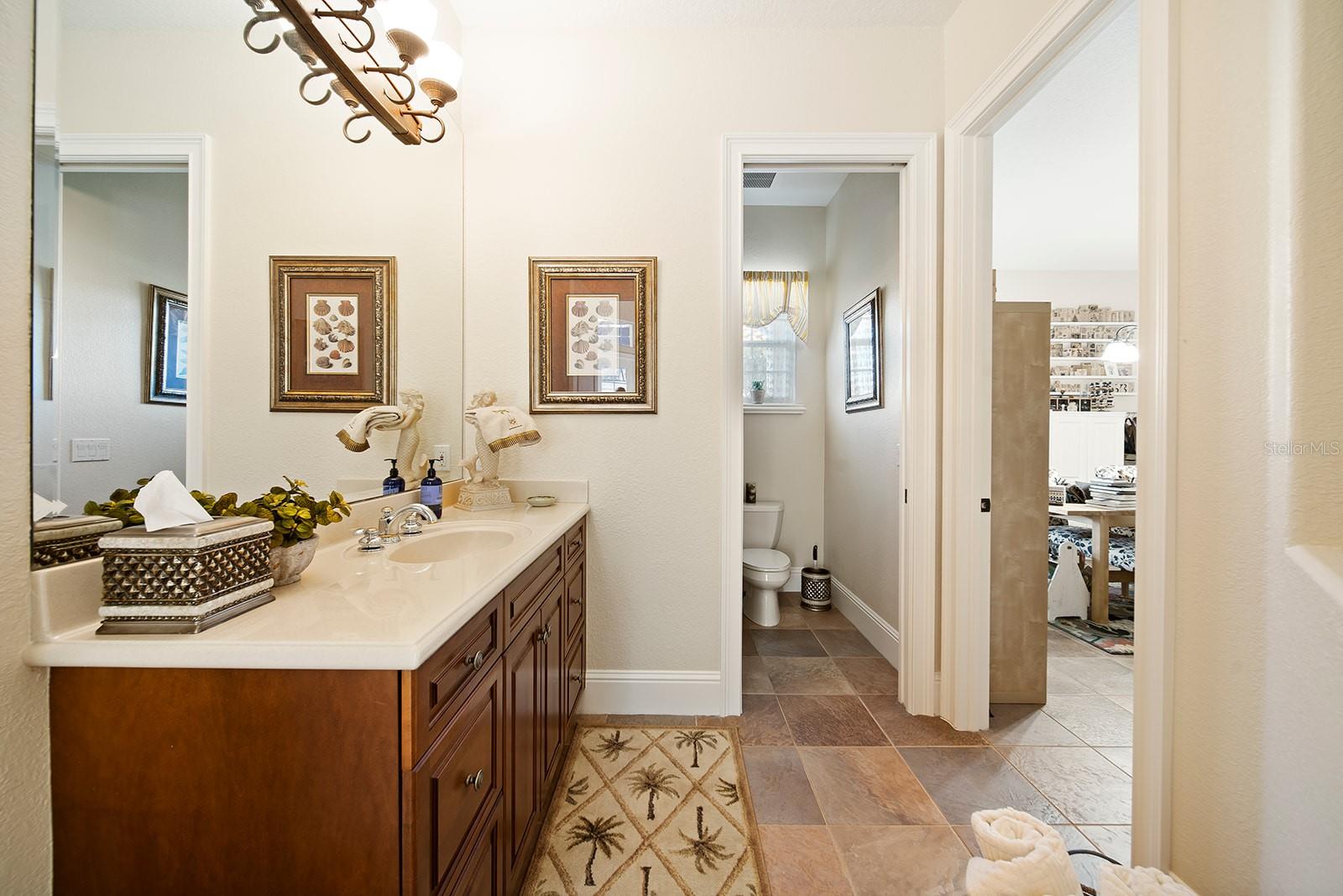 KEENES POINTE - Residential