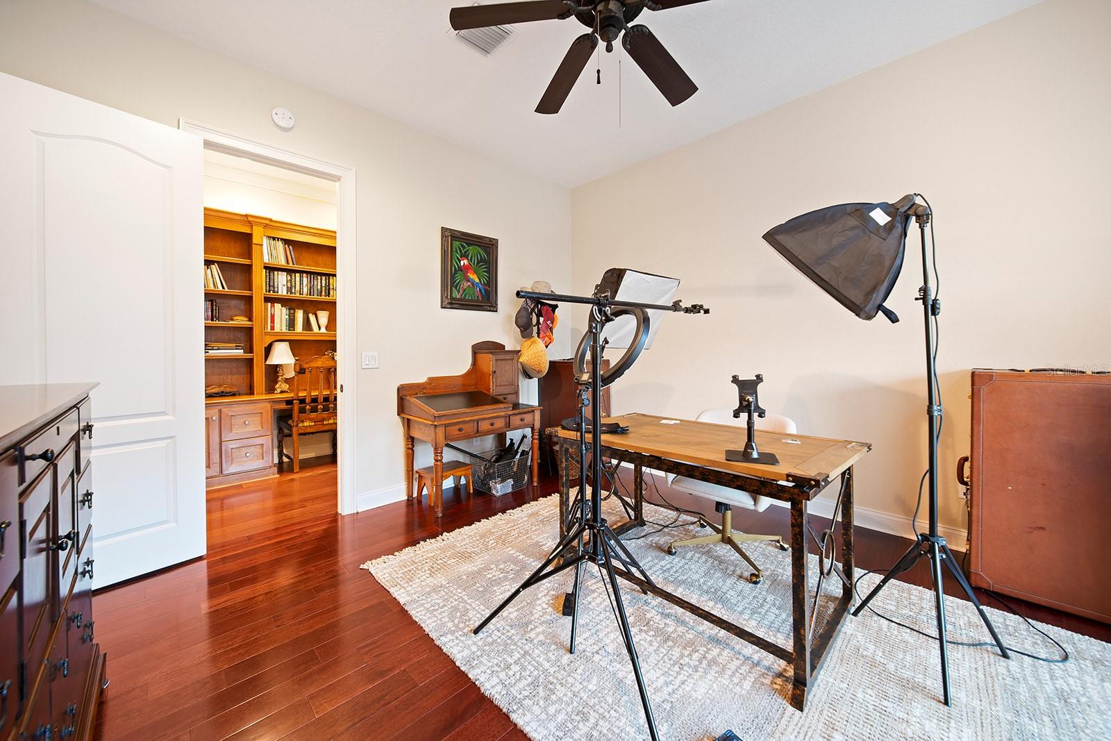 KEENES POINTE - Residential