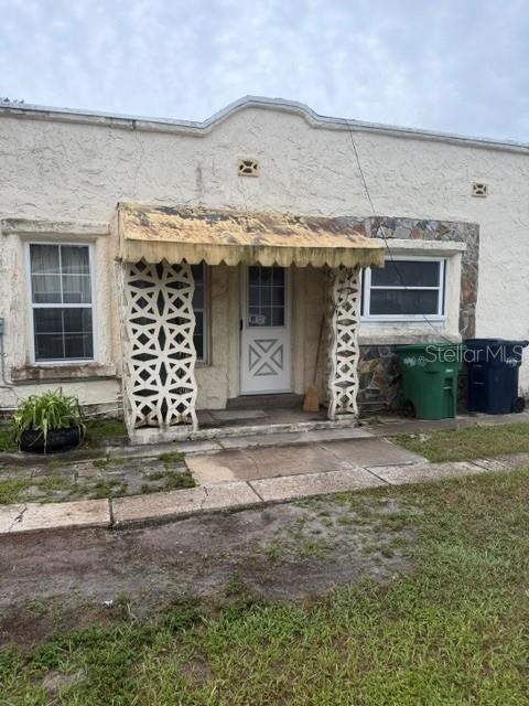 ELIZABETH COURT - Residential