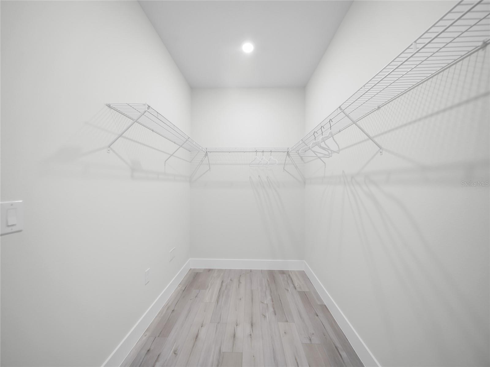CITRUS SPGS UNIT 06 - Residential