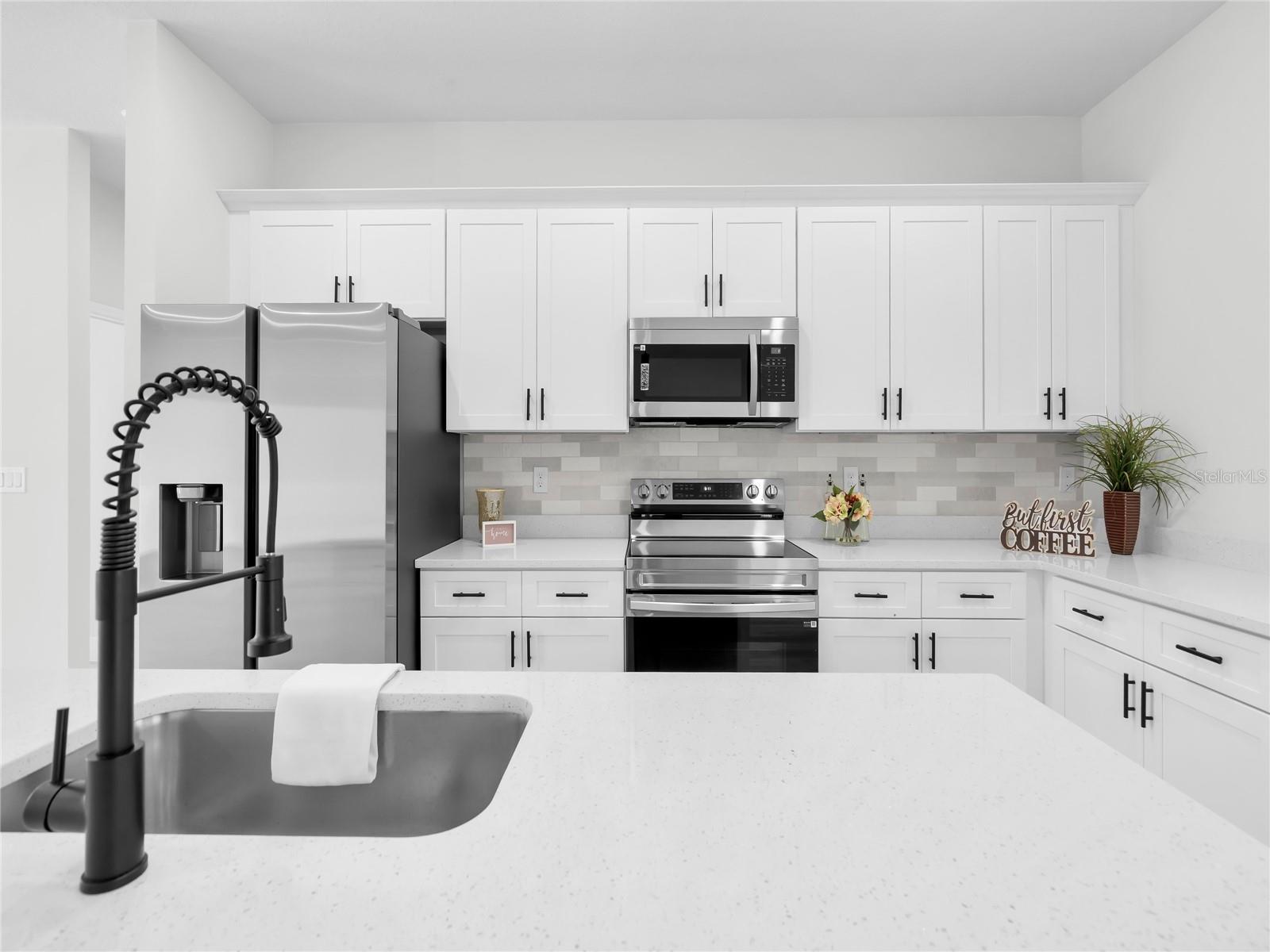 CITRUS SPGS UNIT 06 - Residential