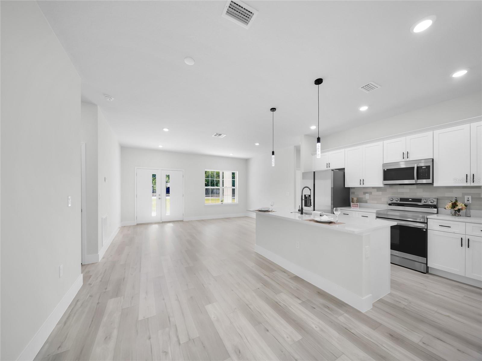 CITRUS SPGS UNIT 06 - Residential