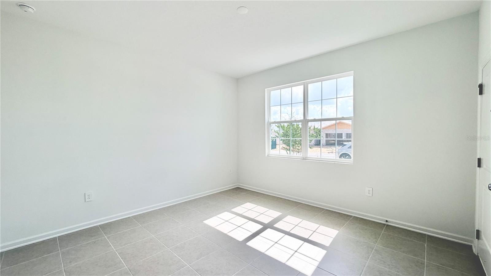 CROSSWINDS 50'S - Residential Lease