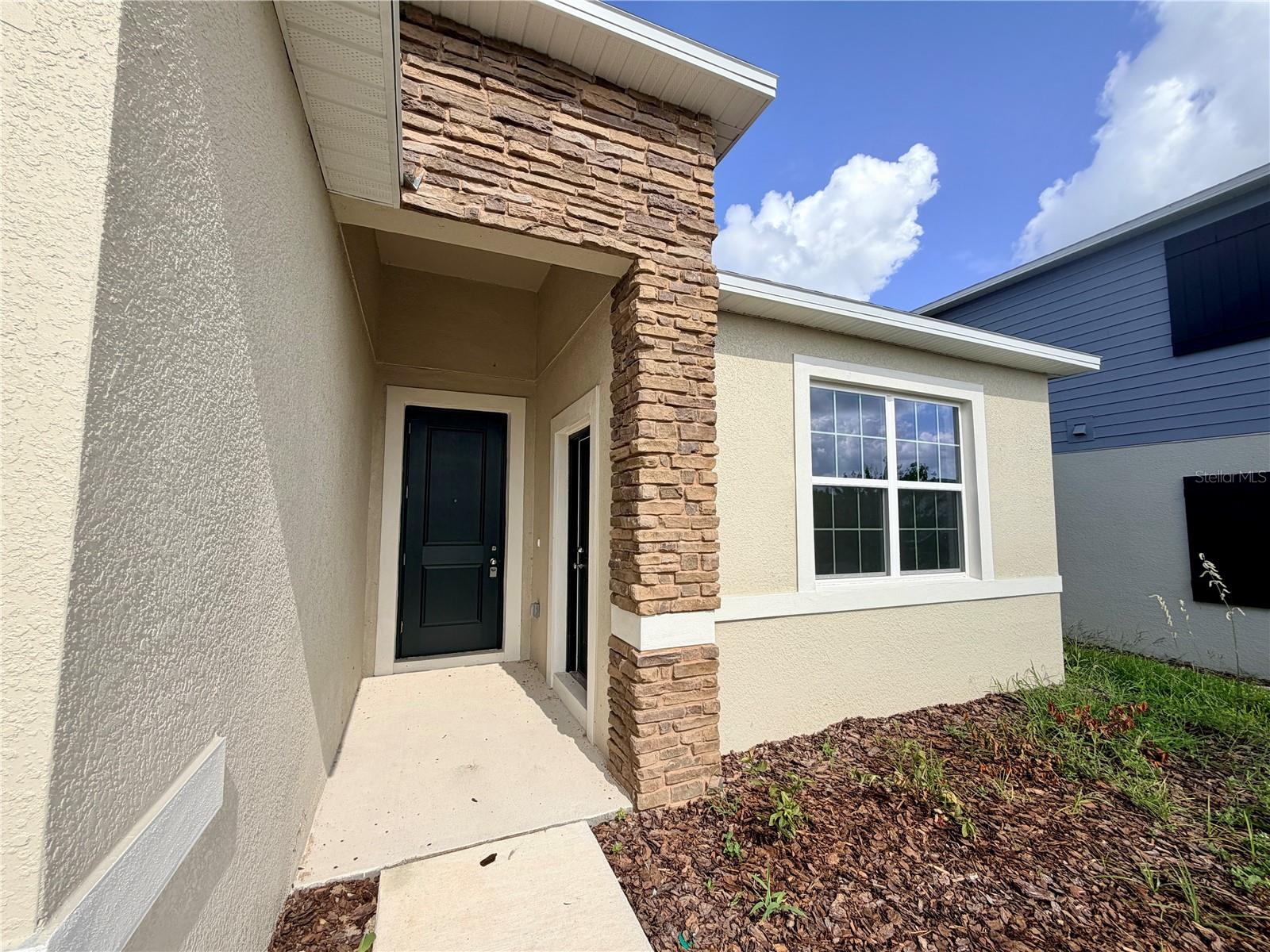 CROSSWINDS 50'S - Residential Lease