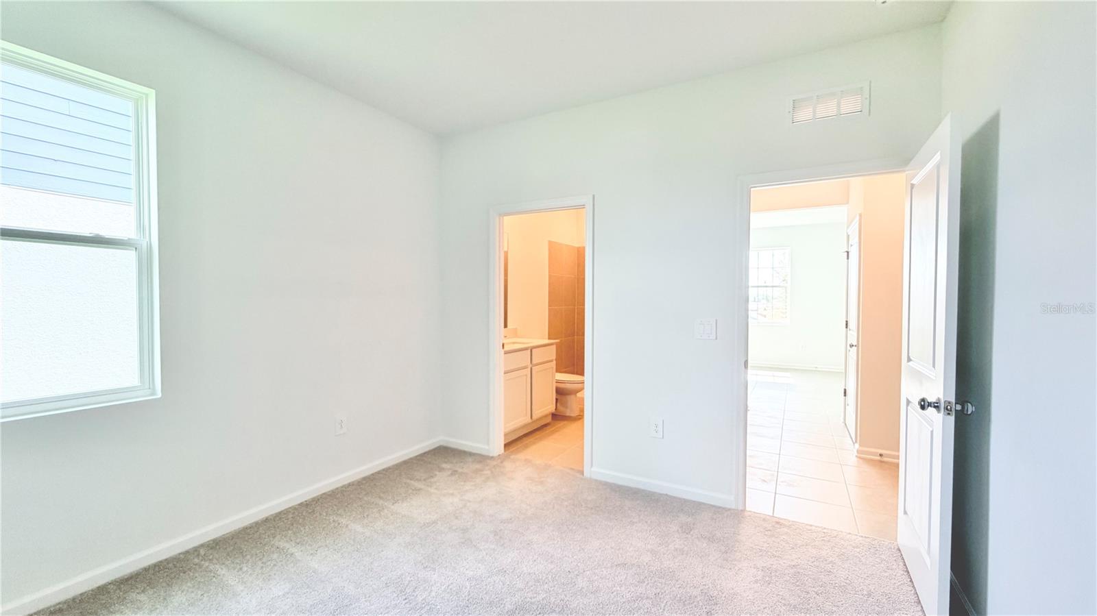 CROSSWINDS 50'S - Residential Lease