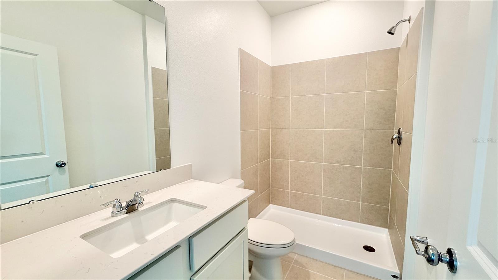 CROSSWINDS 50'S - Residential Lease