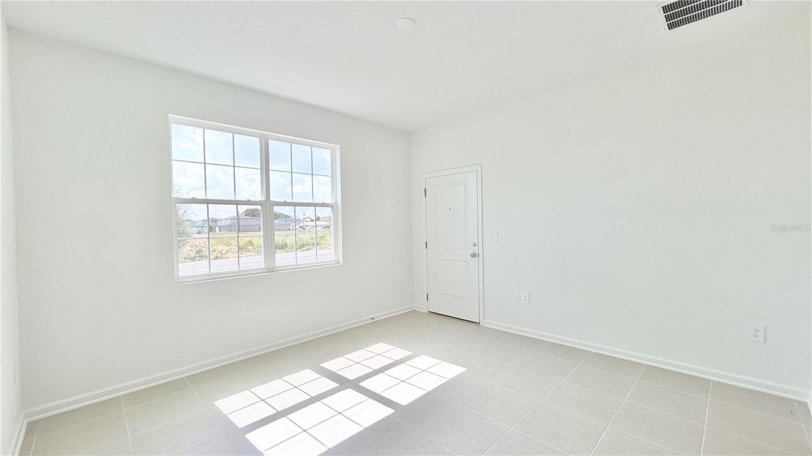 CROSSWINDS 50'S - Residential Lease