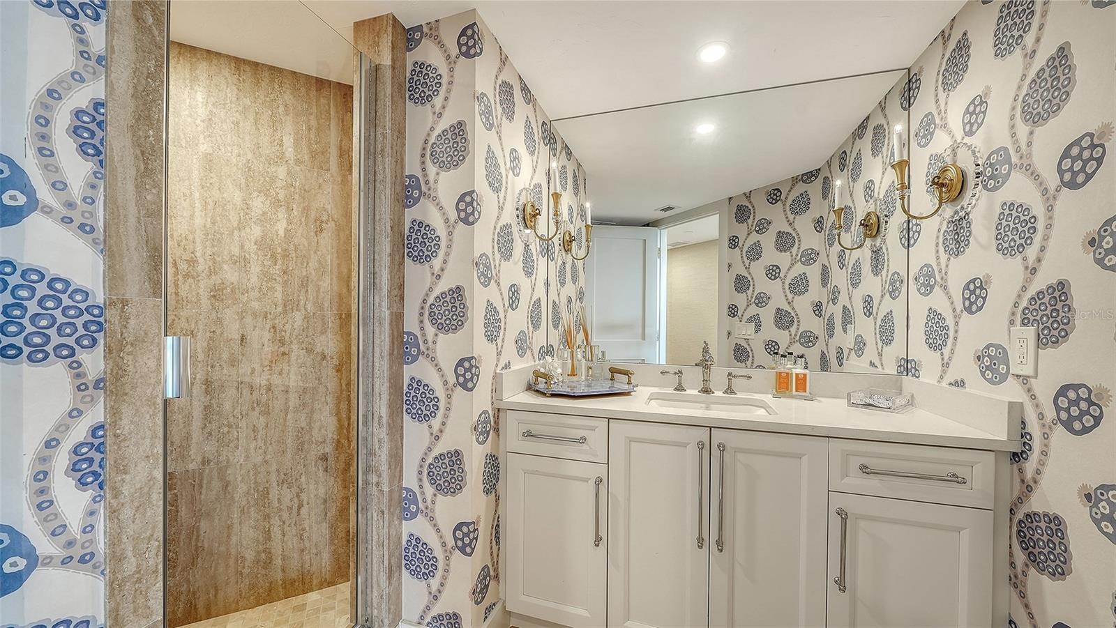 WATER CLUB 01 AT LONGBOAT KEY - Residential