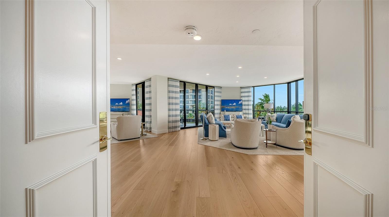 WATER CLUB 01 AT LONGBOAT KEY - Residential