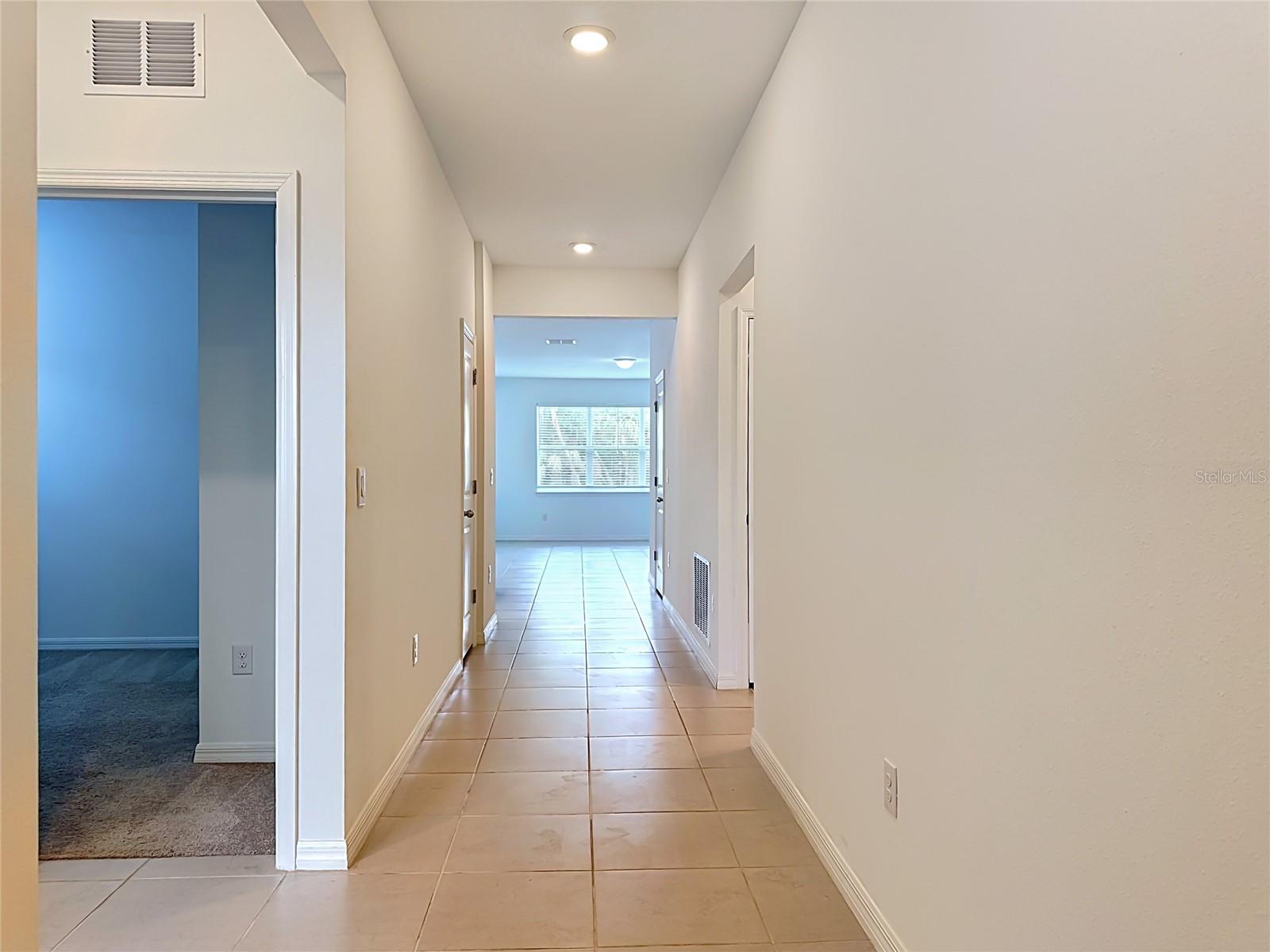 BREAKWATER - Residential