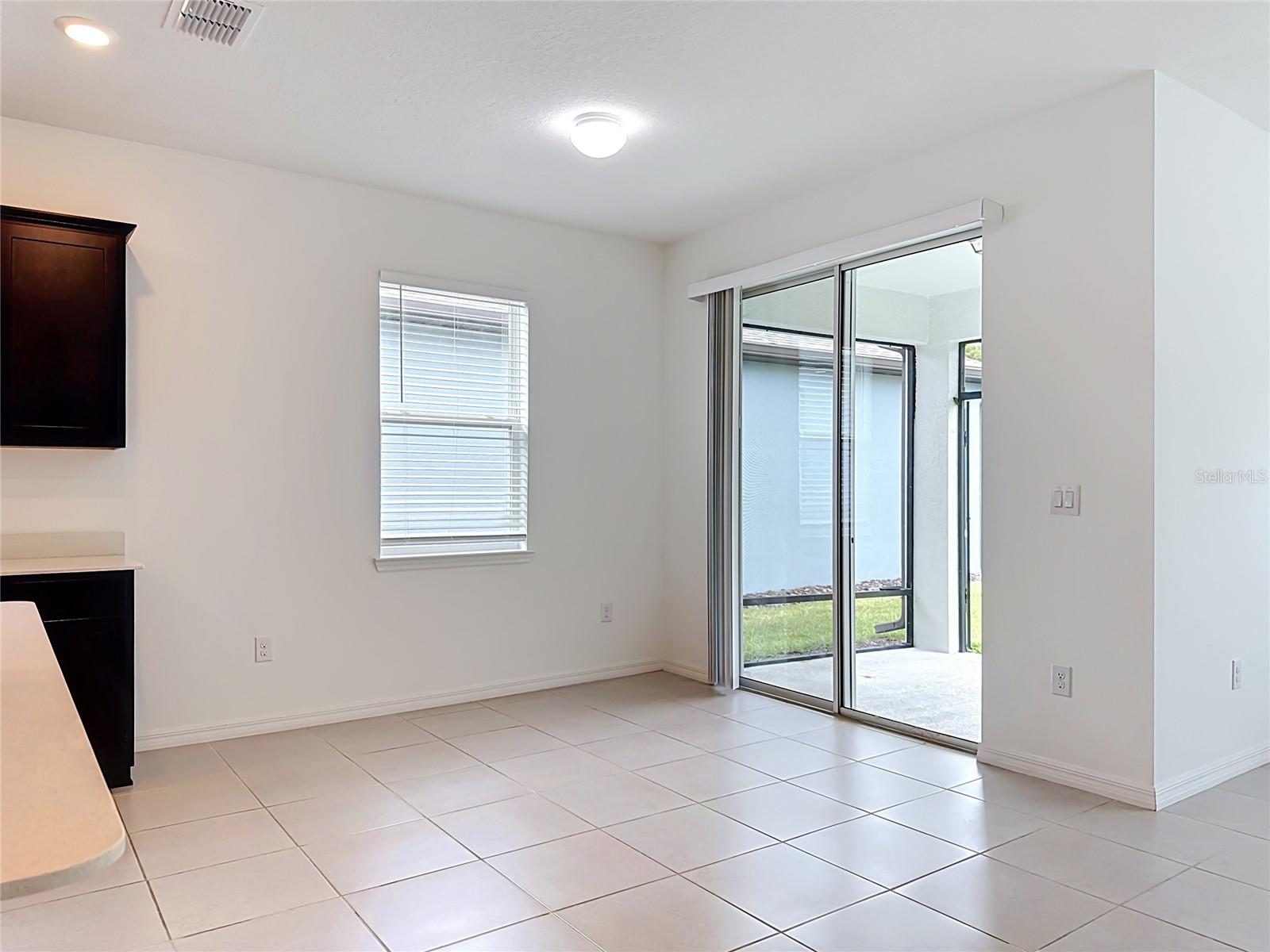 BREAKWATER - Residential