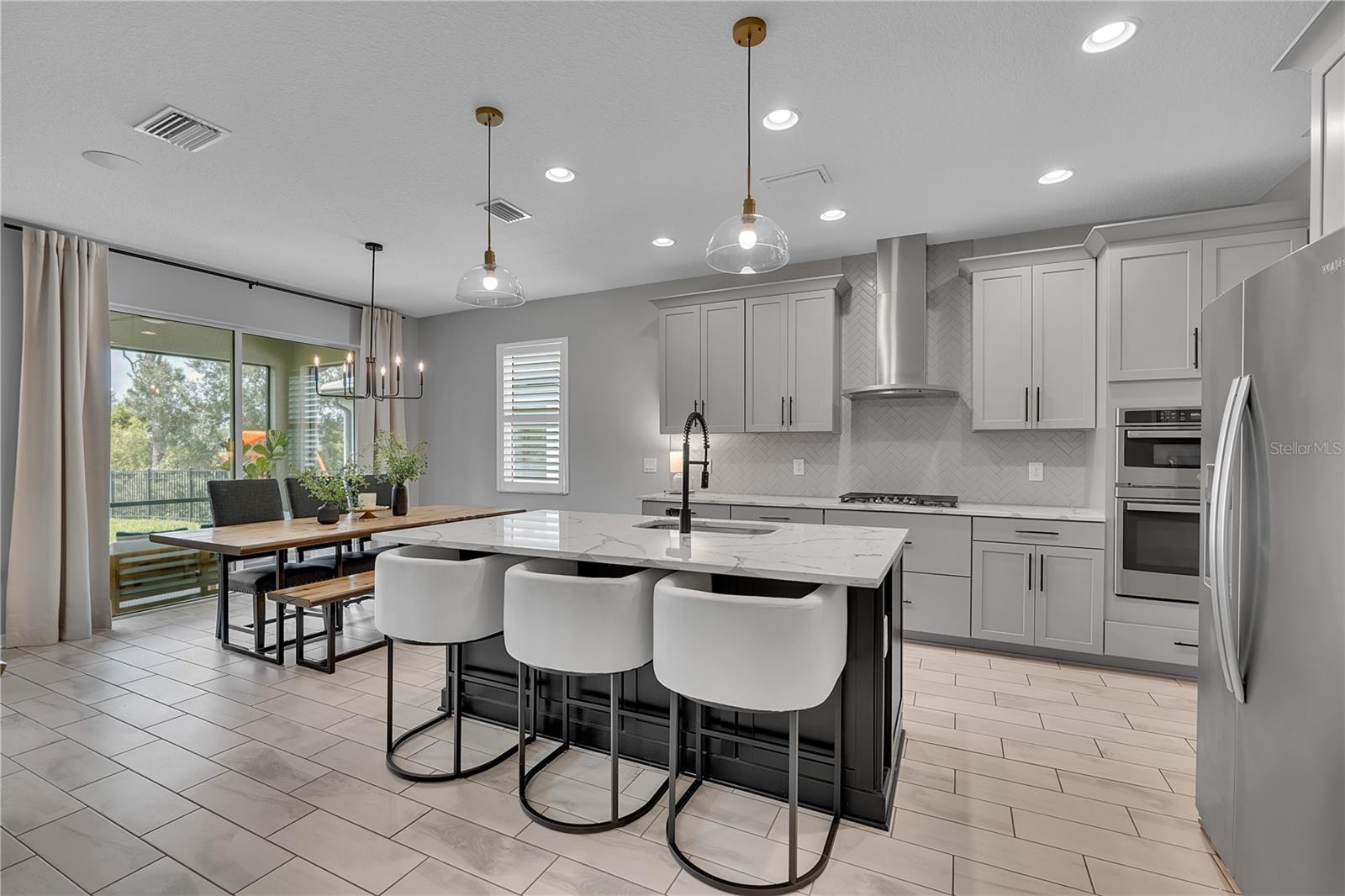 SWEETWATER AT LAKEWOOD RANCH PH I & II - Residential