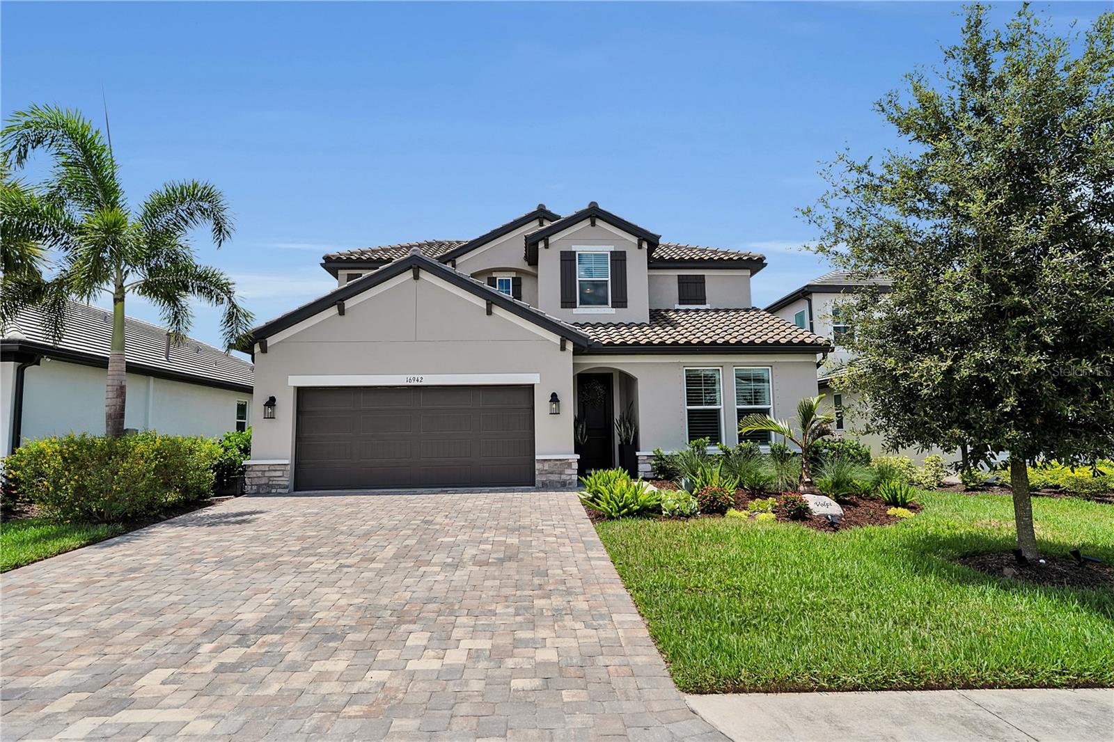 SWEETWATER AT LAKEWOOD RANCH PH I & II - Residential