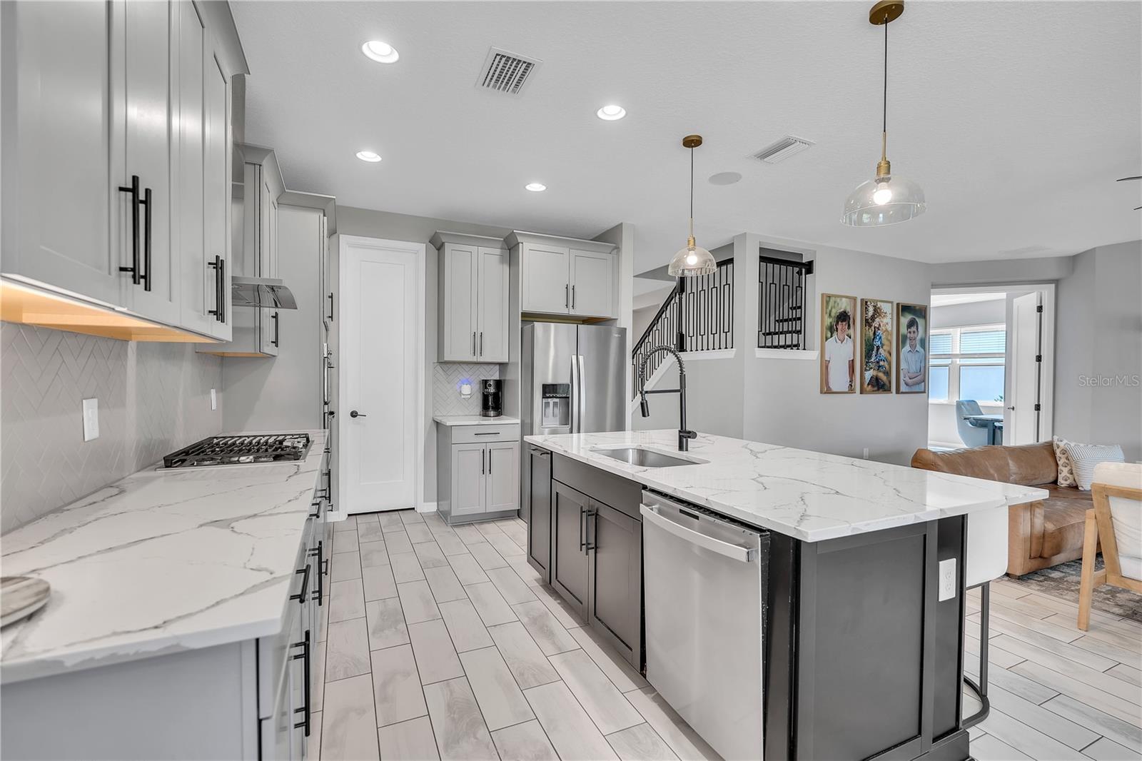 SWEETWATER AT LAKEWOOD RANCH PH I & II - Residential