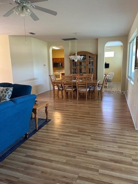 ON TOP OF THE WORLD - Residential Lease