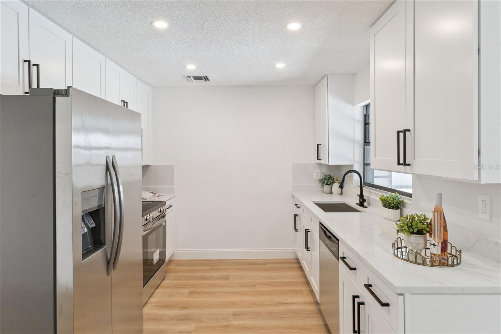 RIVIERA 1ST ADD - Residential