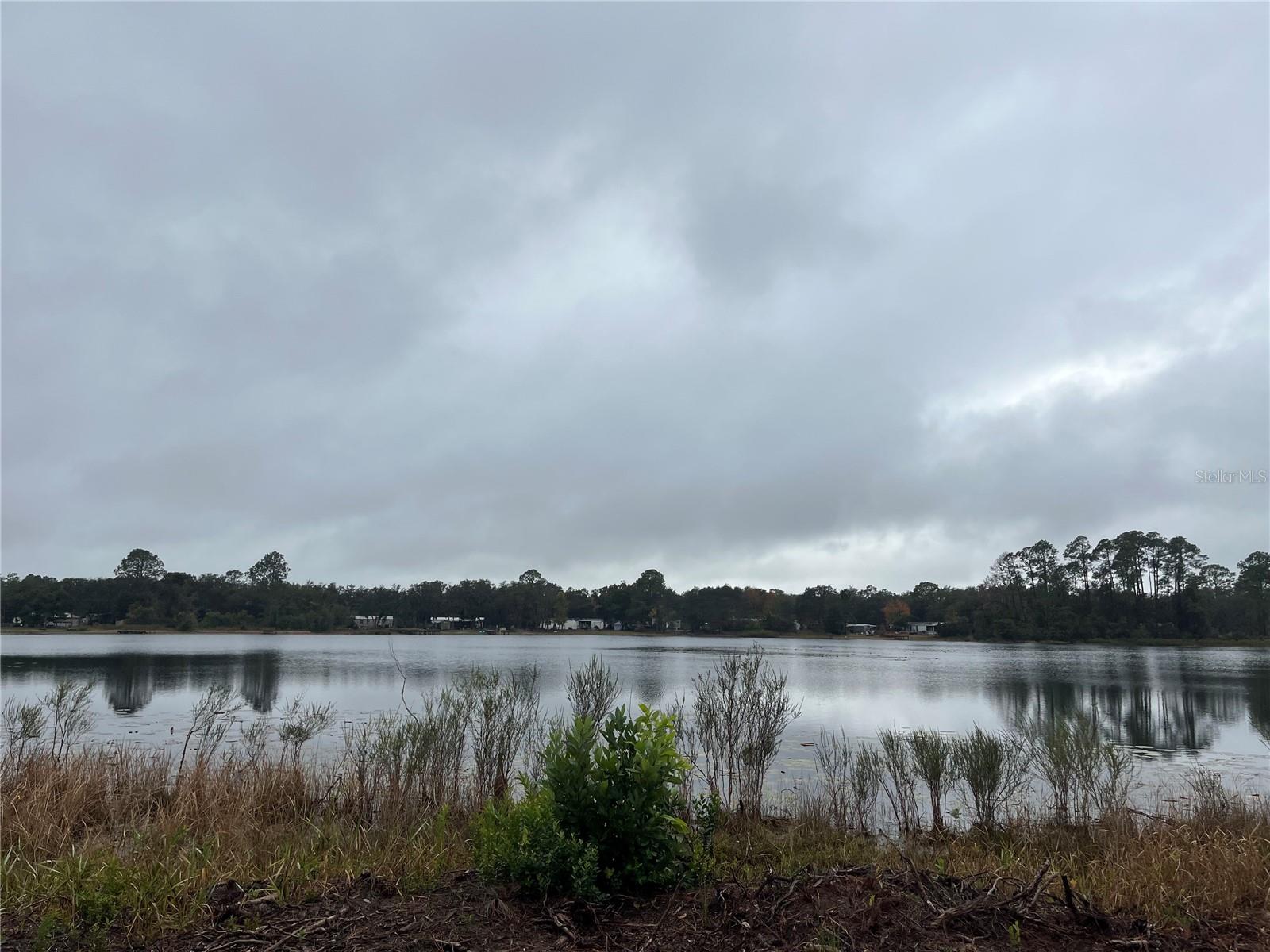 INTERLACHEN LAKES ESTATES - Land