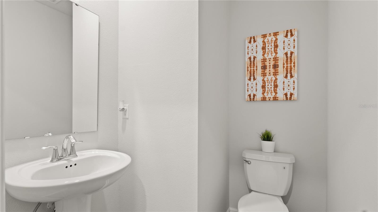 WELLNESS WAY 32S - Residential