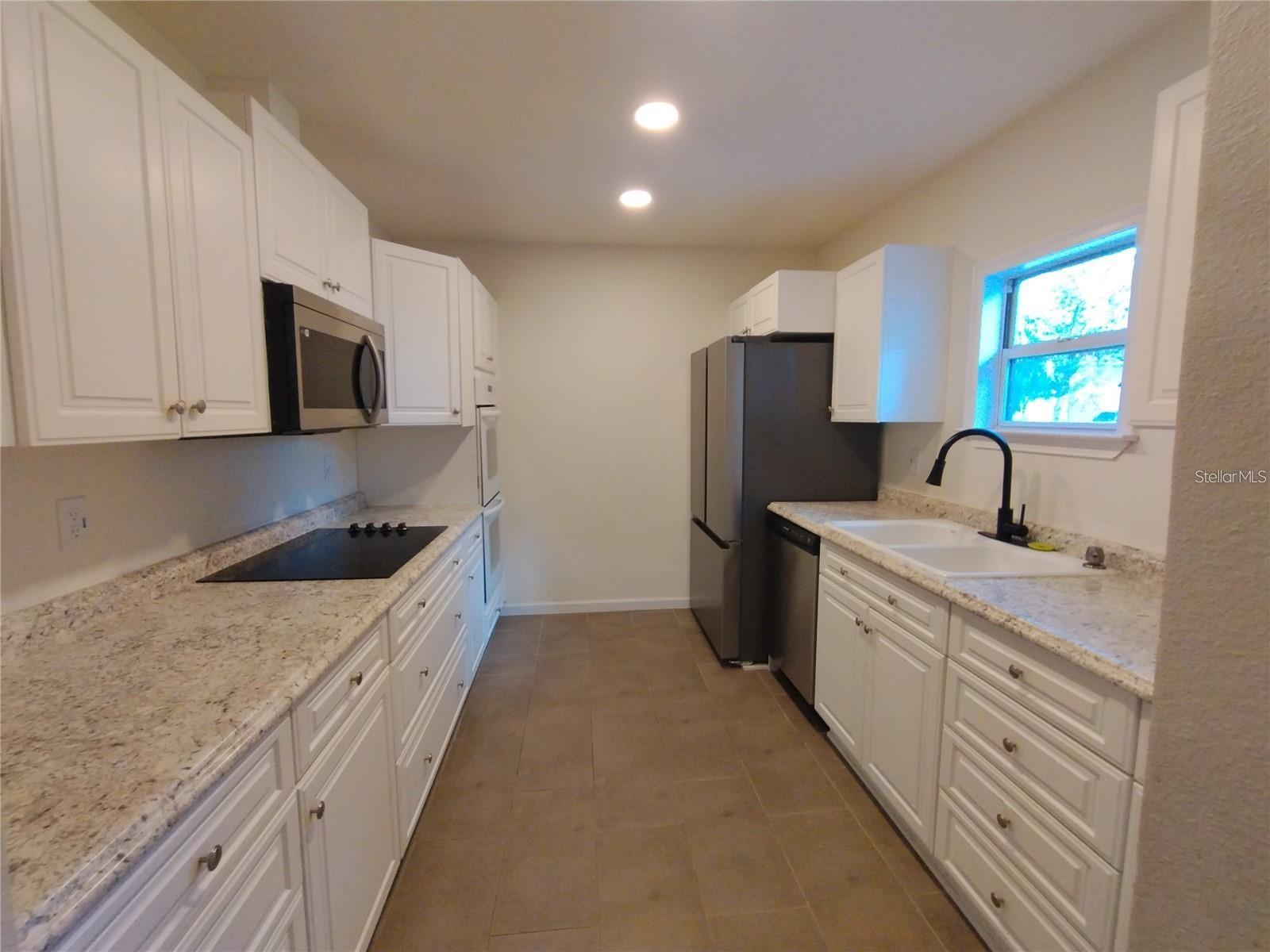 ATLANTIS INDUST & BUS - Residential Lease