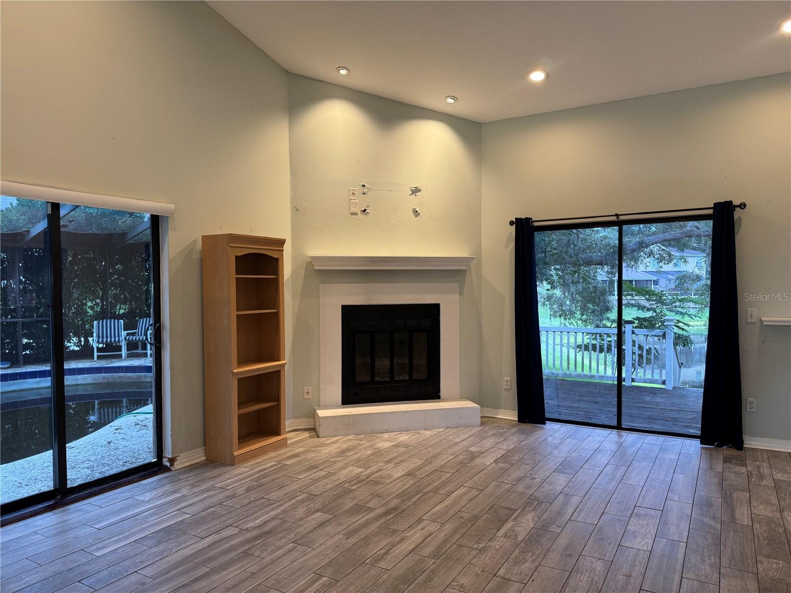 HIDDEN OAK ESTATES - Residential