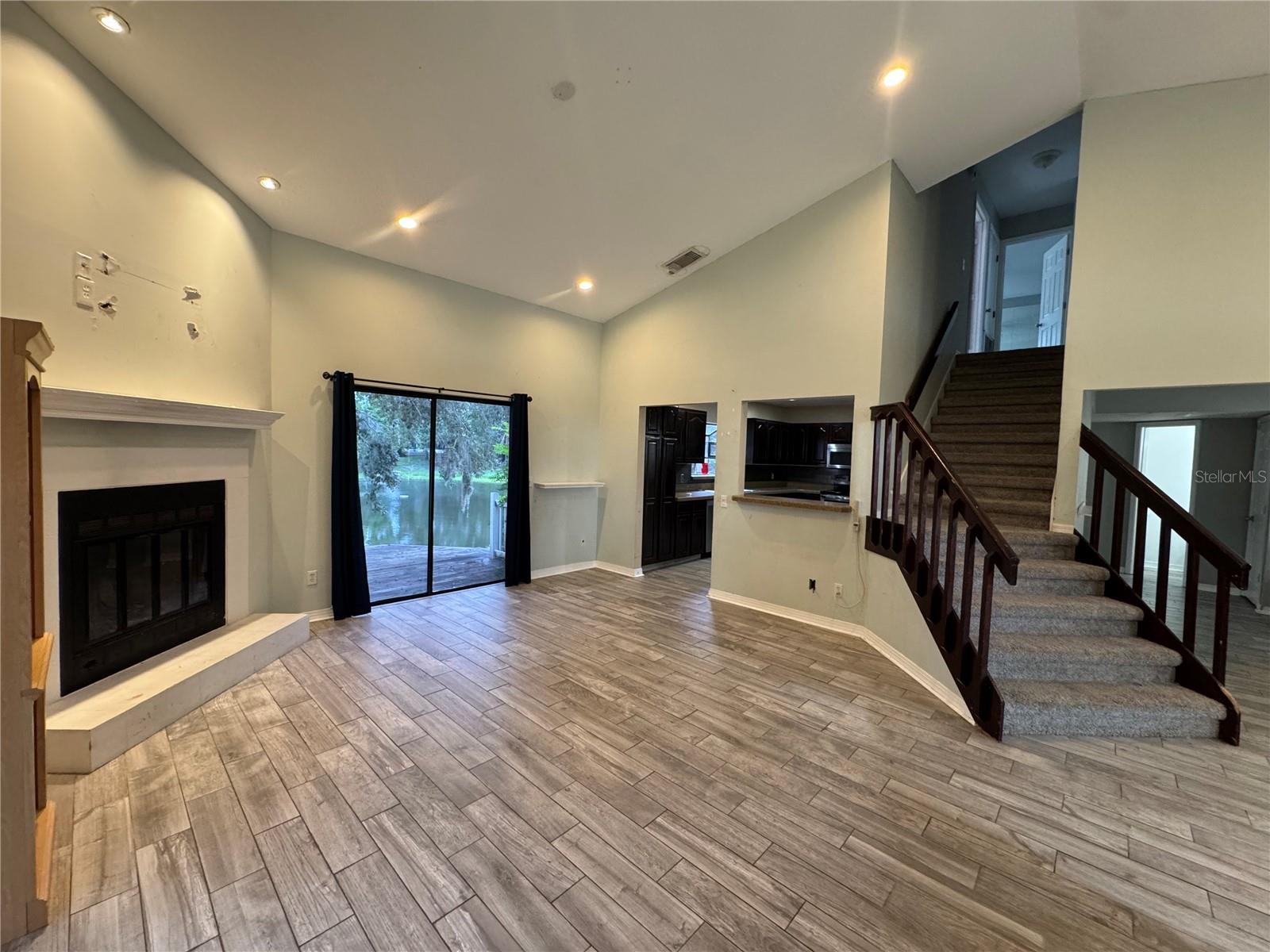HIDDEN OAK ESTATES - Residential