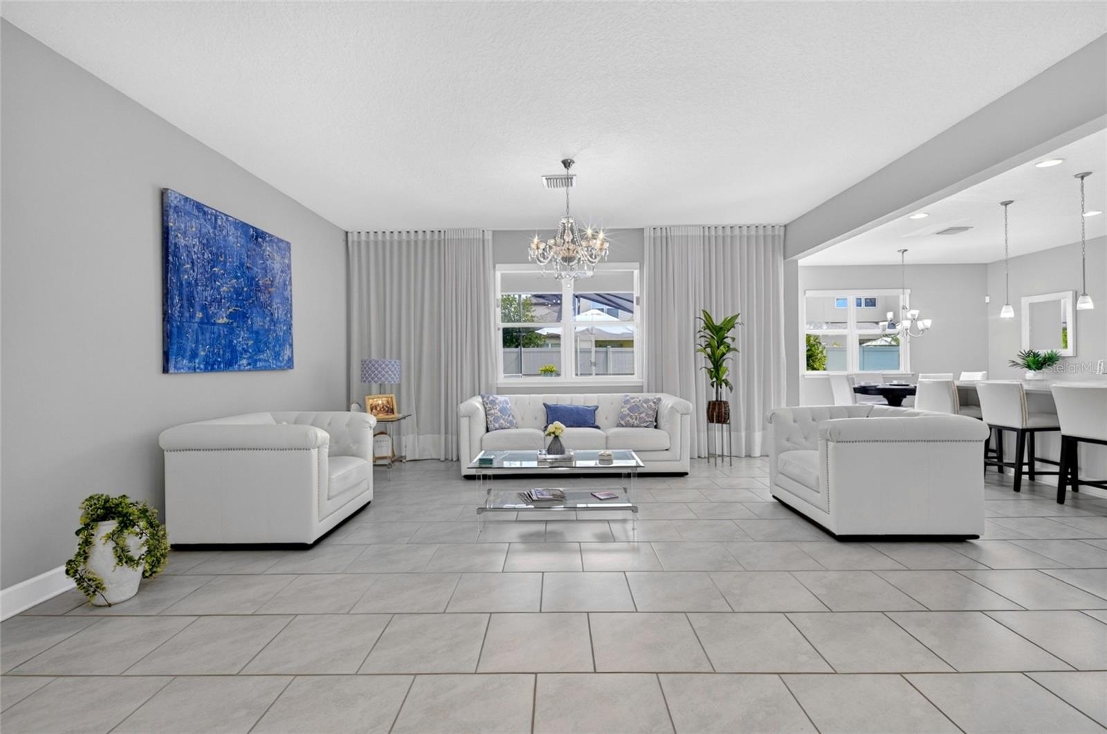 ROPER RESERVE - Residential