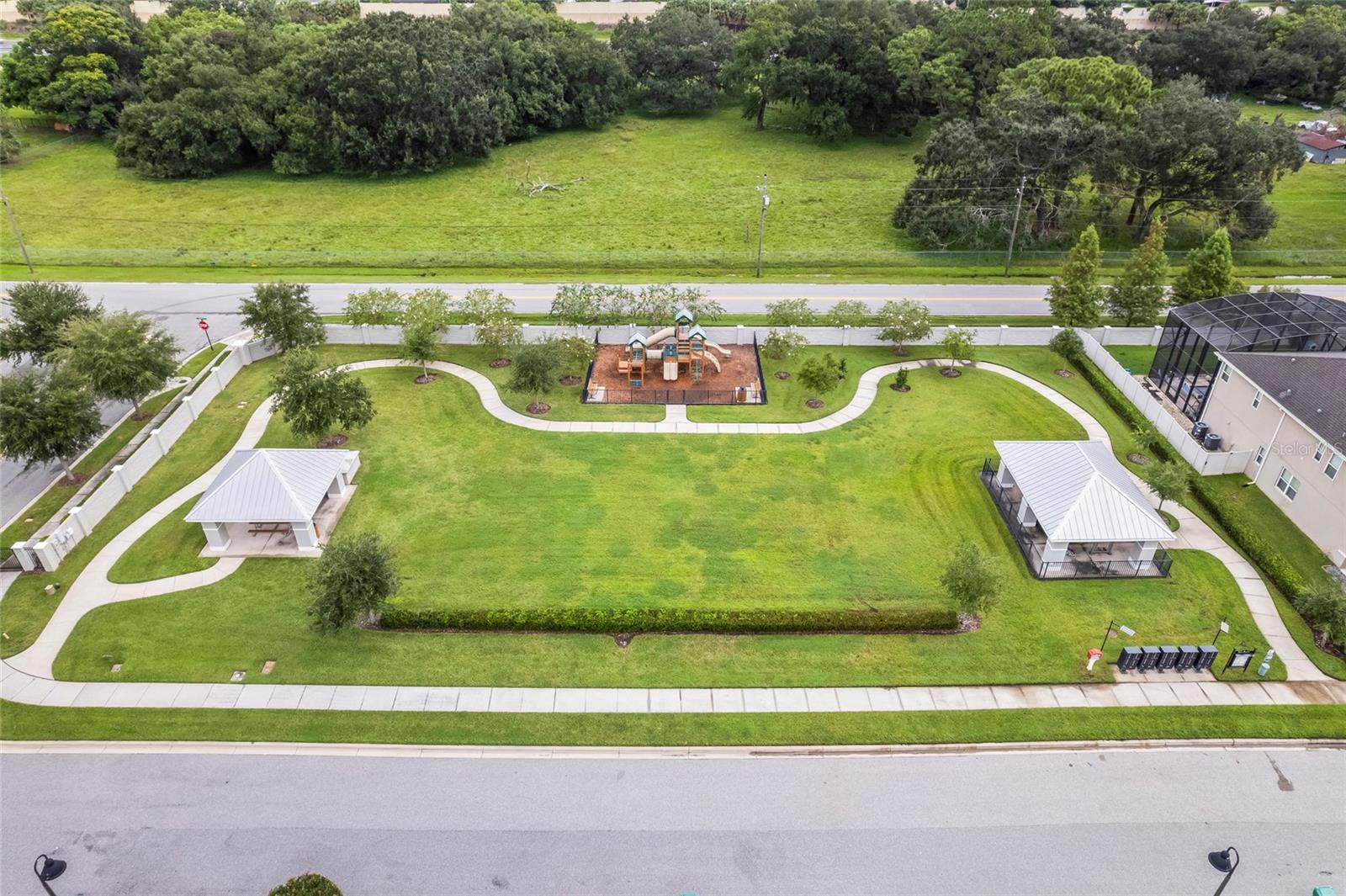 ROPER RESERVE - Residential