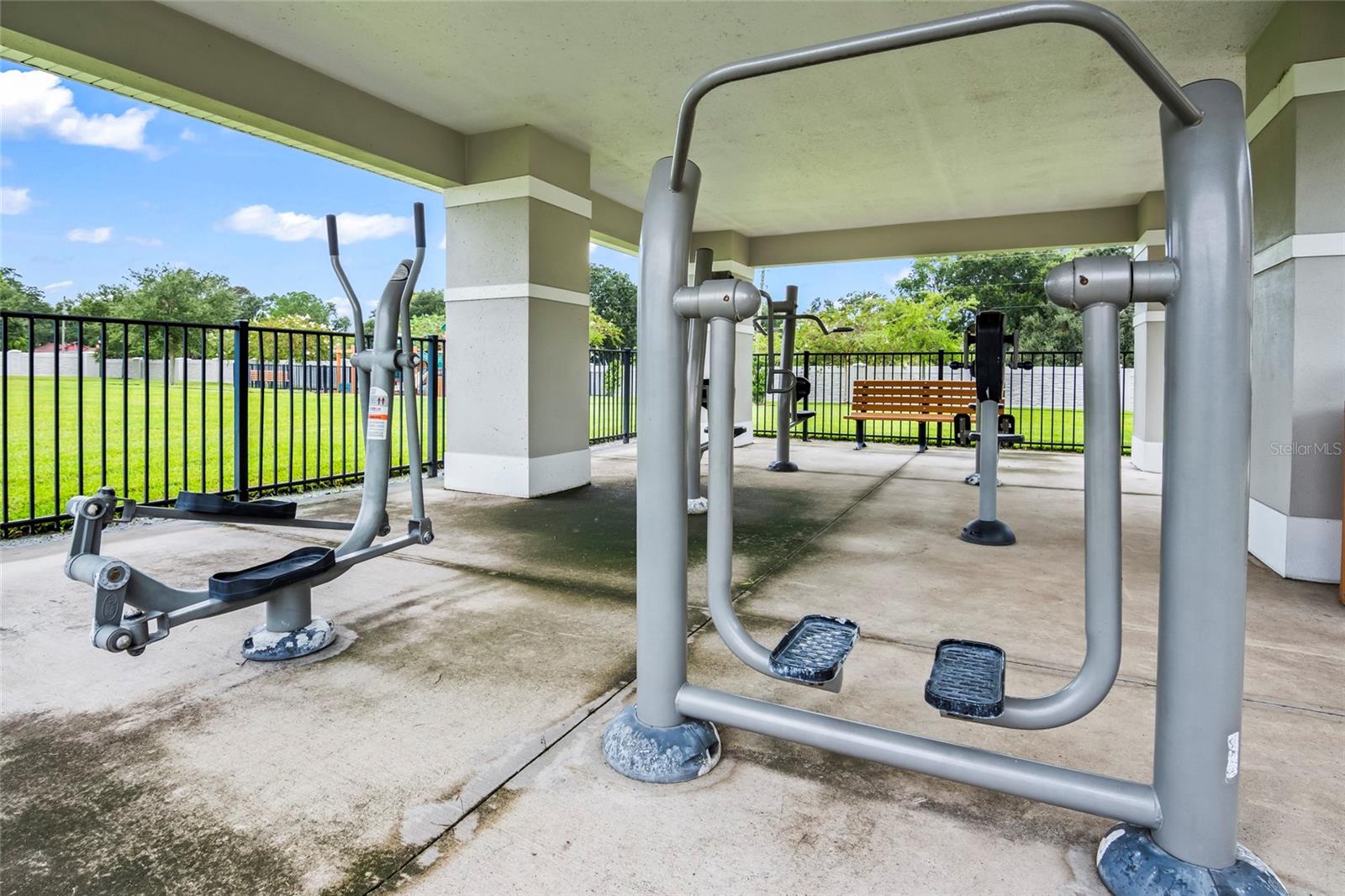 ROPER RESERVE - Residential